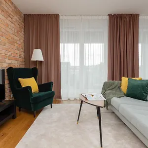 Modern Stalowa 2 Bedrooms & Parking By Renters , Warszawa Polska